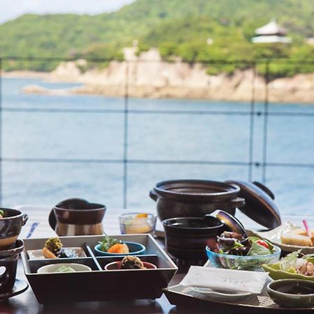 Migiwatei Ochi Kochi Hotell Tomo Exteriör bild